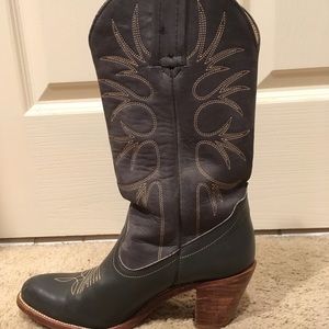 Vintage Frye boots circa 1979, size 10 narrow